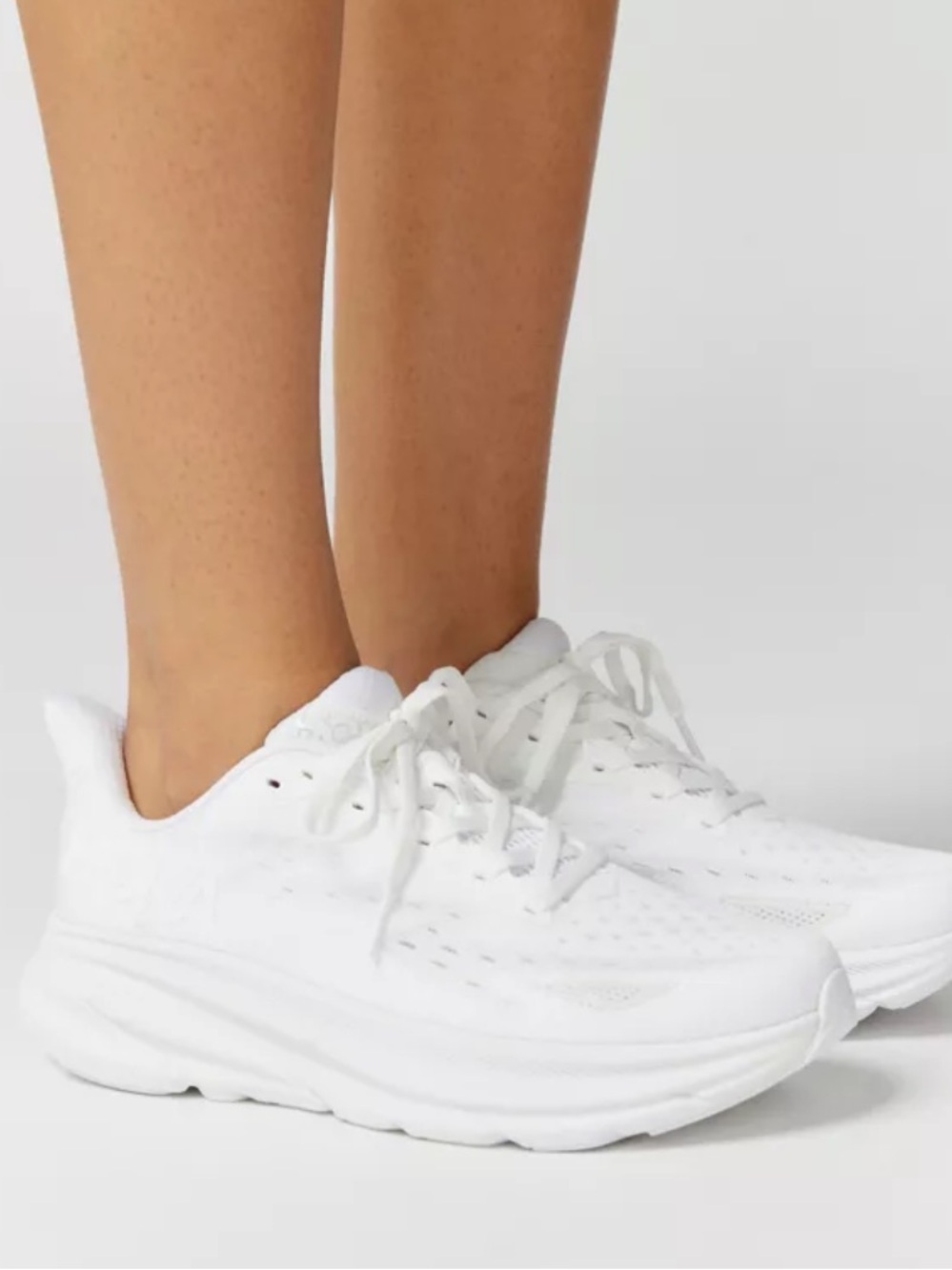 Hoka Clifton 9